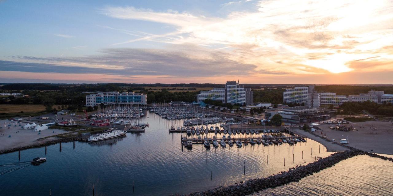 Ostseehotel Midgard Im Dampland Bagian luar foto